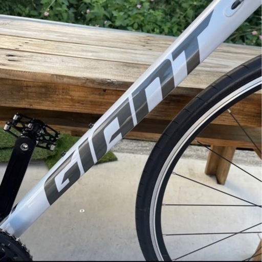 早い者勝ち！美品 GIANT ESCAPE RX3 ホワイト 室内保管 クロスバイク