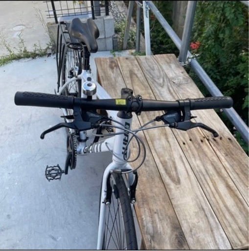 早い者勝ち！美品 GIANT ESCAPE RX3 ホワイト 室内保管 クロスバイク