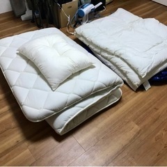 【持運び可！】布団セット　美品(掛け敷き枕)