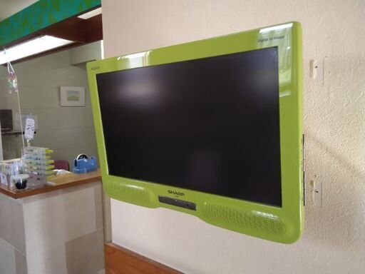 美品 壁掛け 液晶テレビ シャープAQUOS 20型  BS/CS 高性能 テレビ