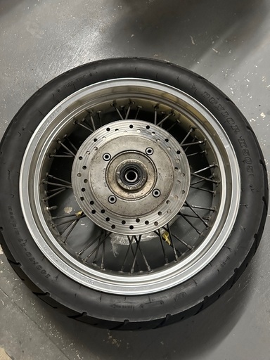 CB400 nc36 リヤホイール