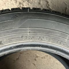 225／60R17　18年　傷小