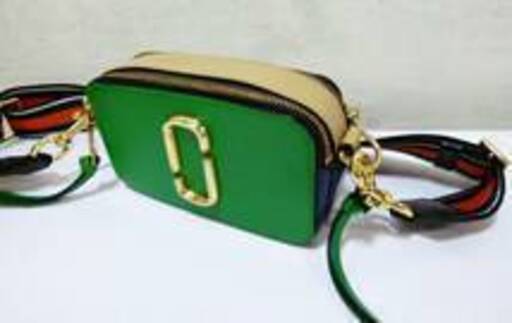 MARC JACOBS　ショルダーバッグ M0012007 366 スナップショット SNAPSHOT　レザー ゴールド金具 グリーン 紺 ネイビー マークジェイコブス
