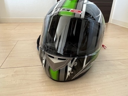 LS2 ヘルメット