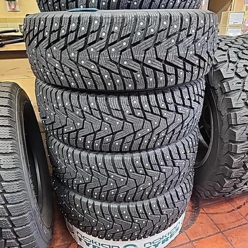スパイクタイヤ新品195/65R1595T ((株)山口タイヤ) 旭川四条の車の  