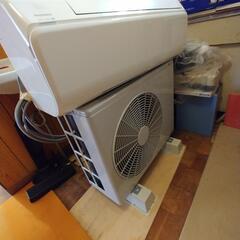 (予約入りました)ルームエアコン　冷房暖房タイプ、