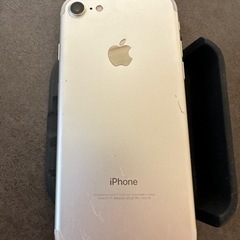 アイホン7  iPhone7 シルバー