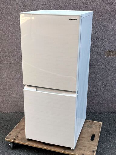 ㉕【税込み】高年式 美品 シャープ 152L 2ドア 冷蔵庫 SJ-D15G ホワイト 2021年製【PayPay使えます】