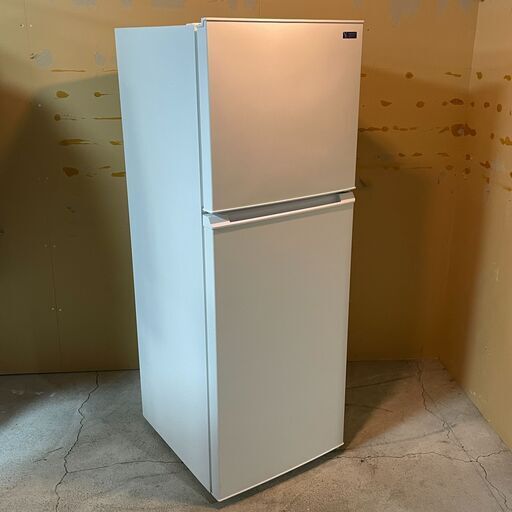 【11/8販売済TM・KH】YAMADA ノンフロン冷凍冷蔵庫 YRZ-F23G1 2020年製 225L ヤマダ電機 北E3