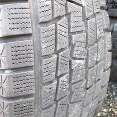 プラドで使用　ウェッズキーラー　17インチスタッドレス