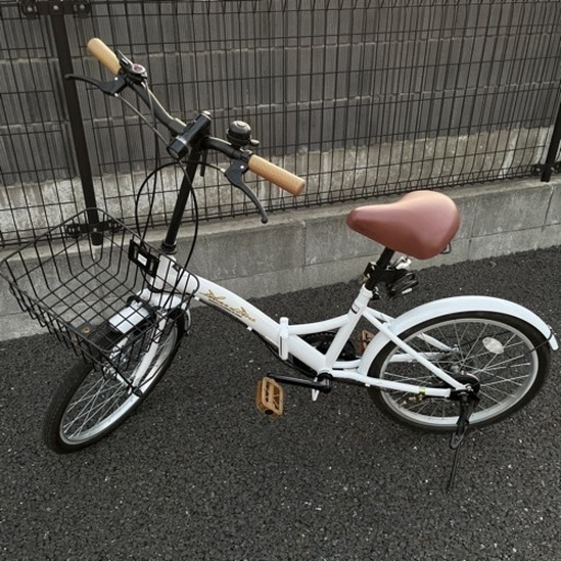 折りたたみ自転車 20インチ 15色 シマノ 6段変速 ミニベロ フロントライト カギ カゴ付 折り畳み 自転車 シティサイクル 街乗り 通勤 通学 ランキング 収納 軽量 コンパクト