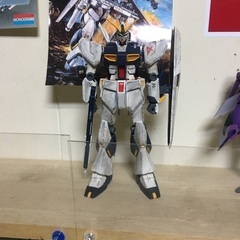 ニューガンダム　完成品