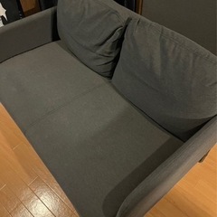 IKEA二人掛けソファ