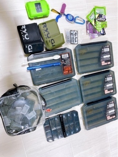 バス釣りセット まとめ売り バス釣りルアーセットまとめ売り ケース