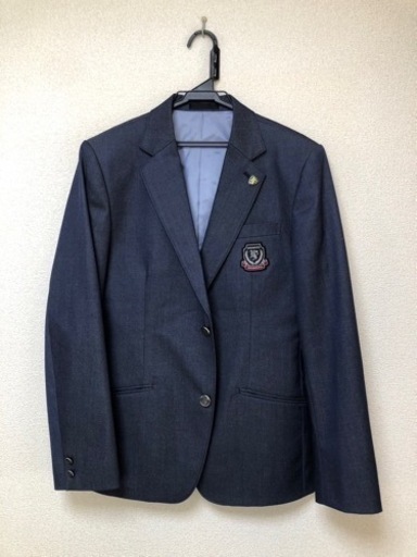 浜松修学舎高校制服等一式で譲ります値段交渉受けます。