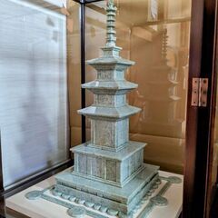 ◆ 大理石グリーン系 釈迦塔 ◆     お値下げも 受付け中