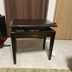 ピアノ椅子(可動式47-56 cm)