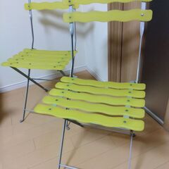オシャレ　黄色　椅子　２脚セット　フレーム　スチール製　折り畳み...