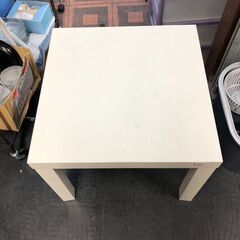 ☆中古￥500！IKEA　テーブル　家具　幅55㎝ｘ奥行55㎝ｘ...