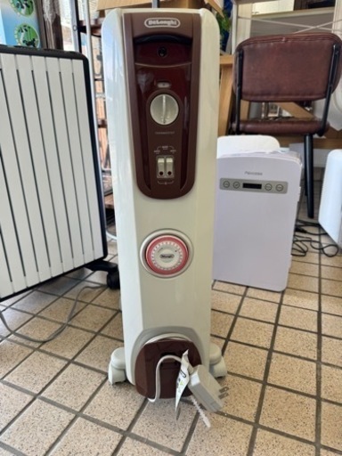 デロンギオイルヒーター　オイルヒーター　デロンギ
