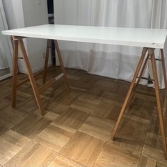 組み立て式　テーブル
