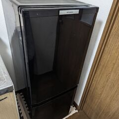 冷蔵庫　146L