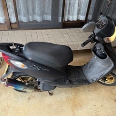 ヤマハ　ZR原付50cc ナンバーだけ80cc黄色ナンバーつけてます