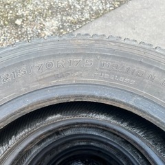 スタッドレス TOYO 215/70R17.5 6本 バリ溝