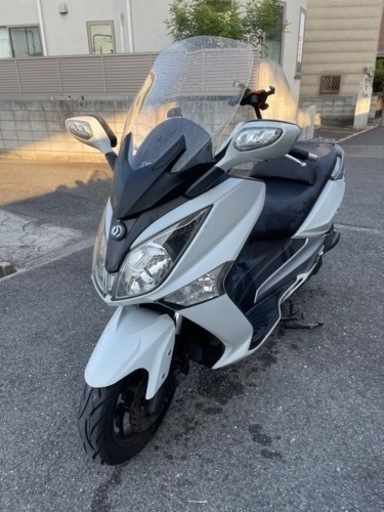 Sym joymax 125iのバイクを売る