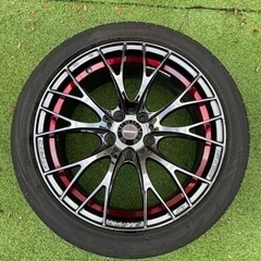 タイヤ、ホイール4本セット（18インチ）
