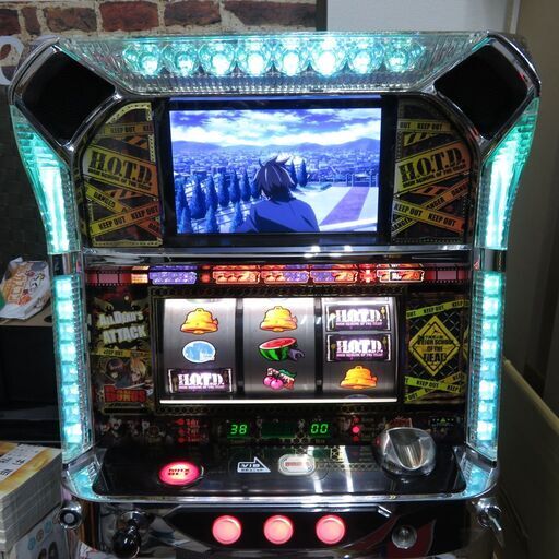 パチスロ実機 ハイスクールオブザデッド コイン不用機・鍵付き