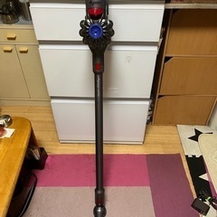 dyson V7 Fluffy＋ コードレス掃除機 2️⃣