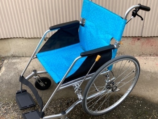 軽量車椅子