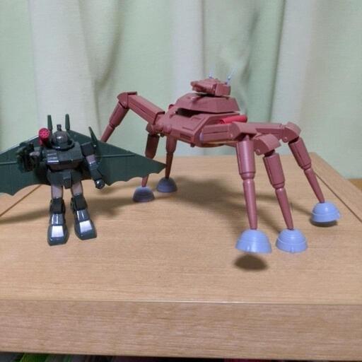 デザートガンナー＆ハングライダーソルティックH8＆戦闘用ヘリ