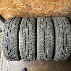 バリ山 TOYO GARIT GIZ 205/65R15 スタッドレス タイヤ 2020年製 15インチ