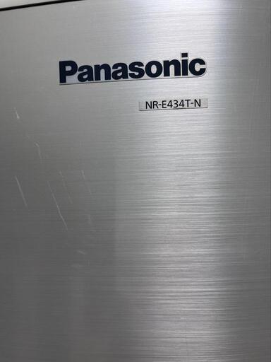 お話中パナソニック冷蔵庫　5ドア　NR-E434T