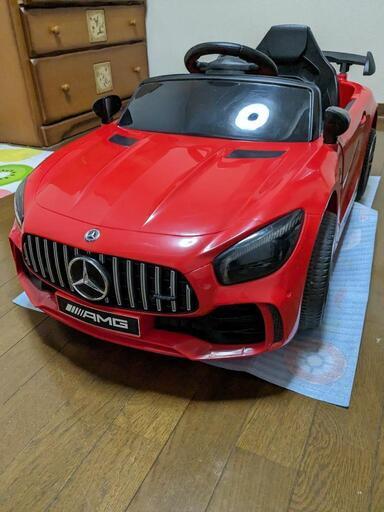 ベンツ　子ども用の車（充電式）