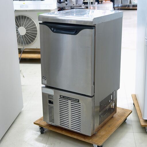 製氷機　ダイワ　25L　DRI-25LME　リユース品