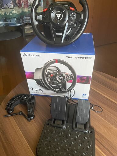 手渡しのみ】Thrustmaster ステアリングコントローラー T128P