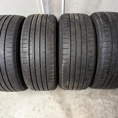 215/45R17　