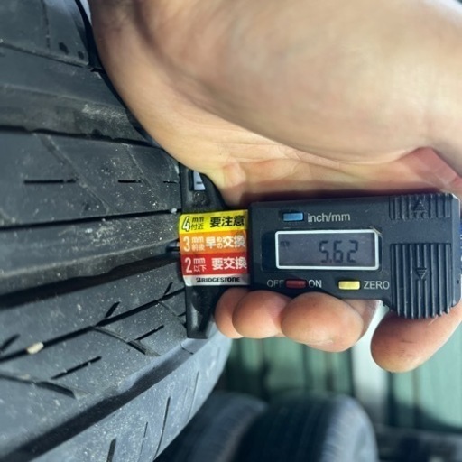 ヨコハマ Blue Earth e50 185/65r15 ヨコハマ ブルーアース E50 185