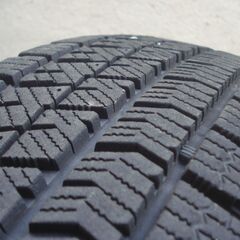 ブリヂストン コンパクト車用スタッドレス165/70R14 中古アルミセット