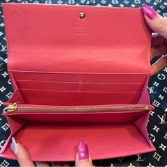 ルイヴィトン★  ポルトフォイユサラ★ヴェルニ★ピンク★美品★本物保証