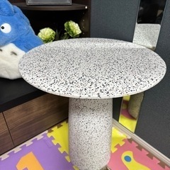 フル サイドテーブル　コー​​ヒーテーブル エンドテーブル　サイドテーブルシックなコーヒーテーブルリビングルームベッドルームベッドサイドテーブルラウンドサイドテーブル高級トレイテーブル 広々とした卓上