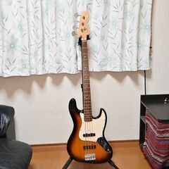 Squier by Fender エレキベース ジャズベースタイプ