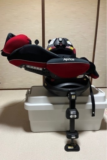 商談中　アップリカ　チャイルドシート