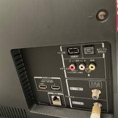 テレビ40インチ[REGZA 40V31]　テレビ台　DVDプレーヤー付