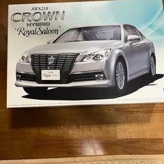 値下げ　新品！CROWN HYBRID RoyalSaloon ...