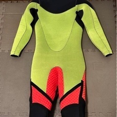 ウエットスーツ　セミドライ　オニール　Mサイズ　美品