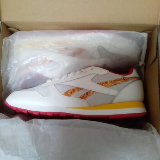 スニーカー Reebok CLASSIC LEATHER atmos x BABY STAR
